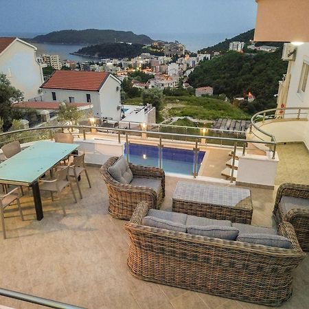 Villa Lux Rajovic บุดวา ภายนอก รูปภาพ