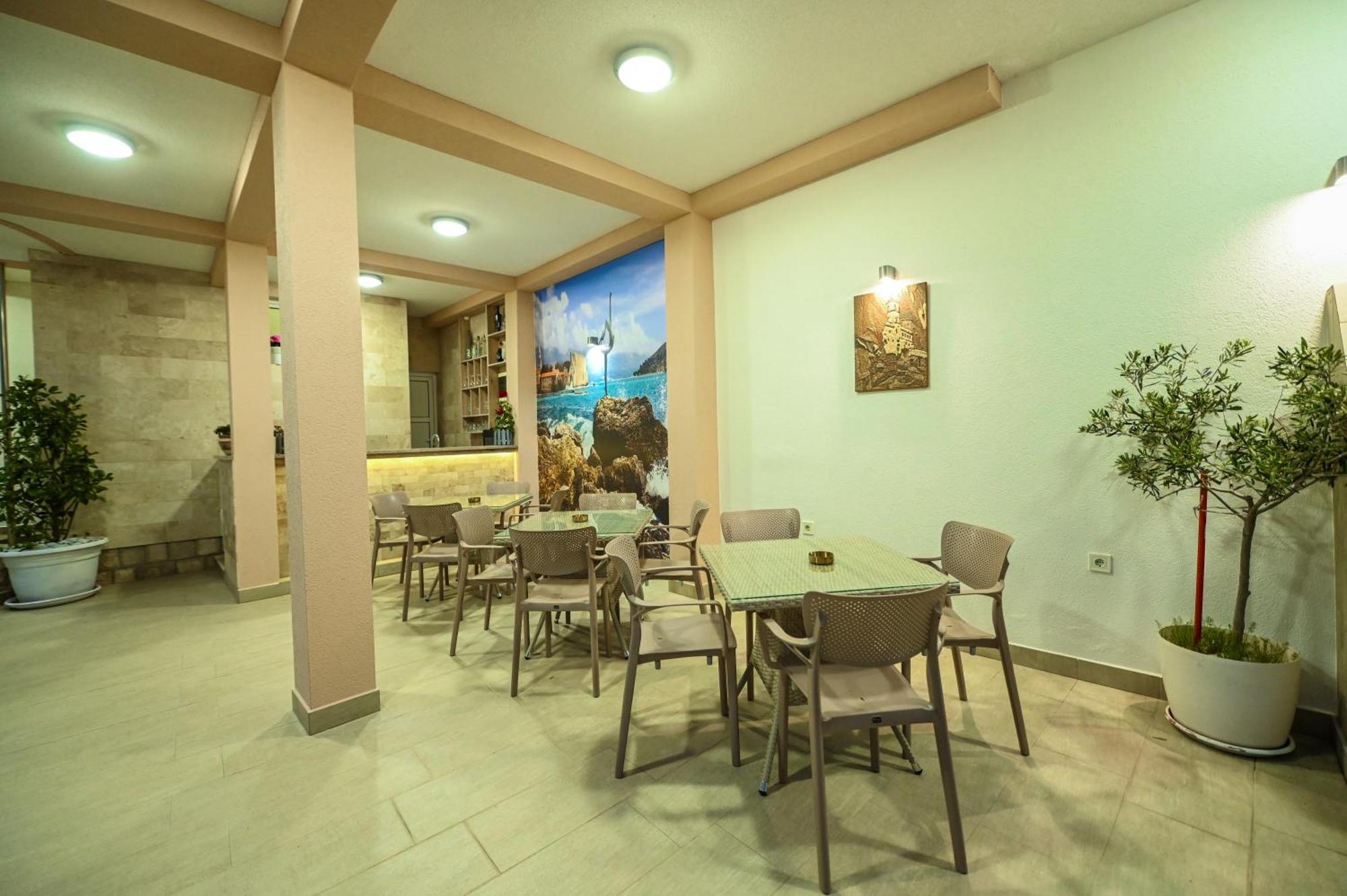 Villa Lux Rajovic บุดวา ภายนอก รูปภาพ